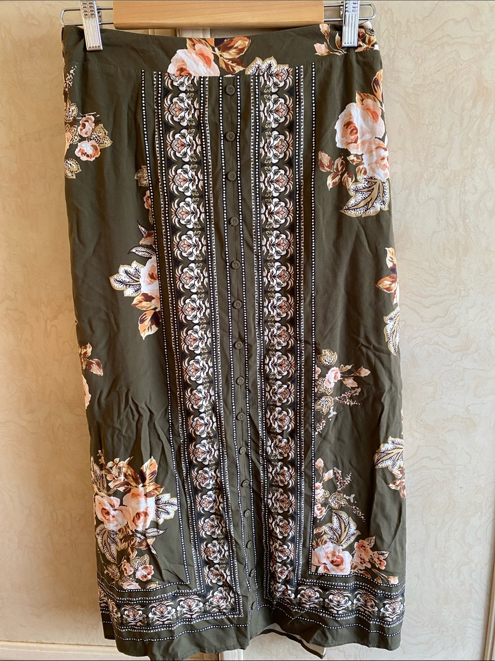 Women's Olive Floral Button-Front Midi Skirt